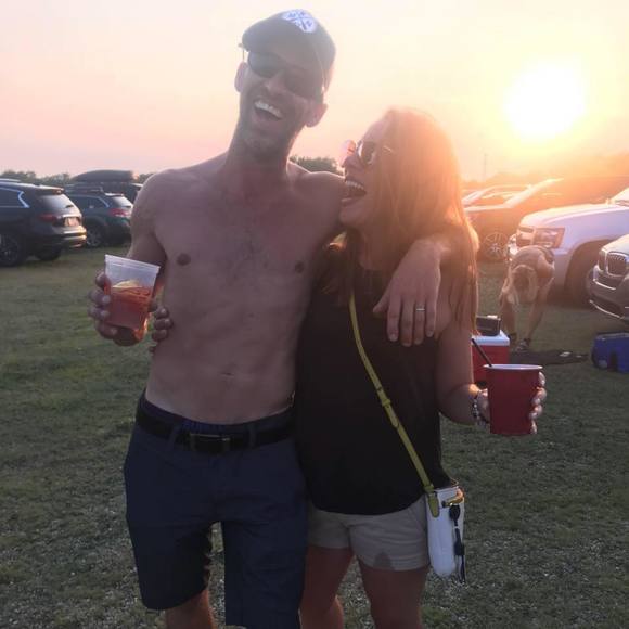 Meet your Posher, Lindsay - Picture 1 of 1